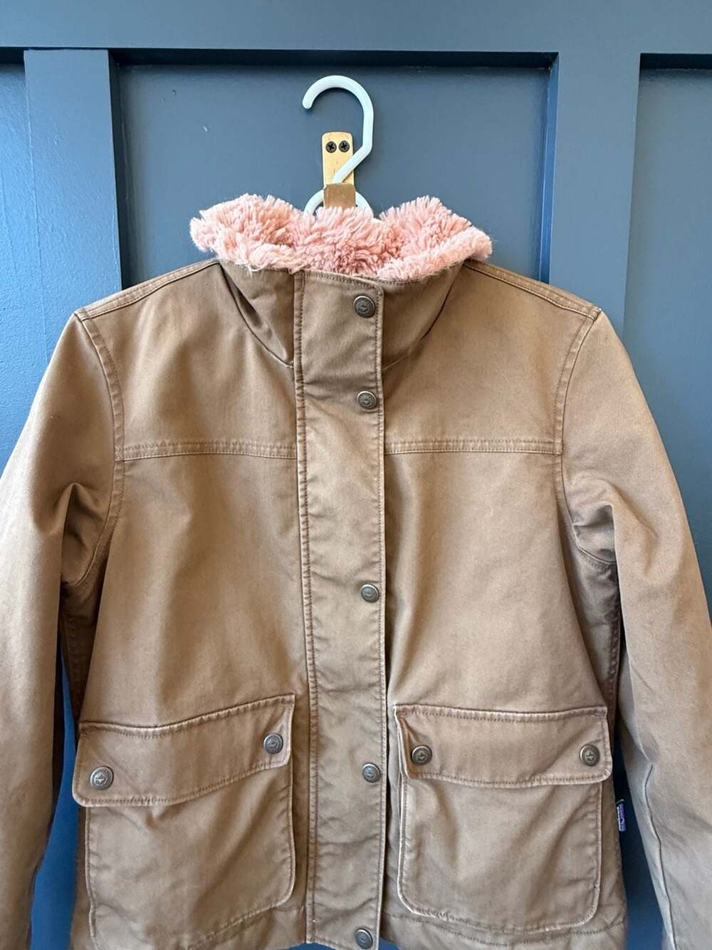Patagonia Women's Maple Grove Canvas Jacket Brown with Pink Fleece Collar - Picture 6 of 7